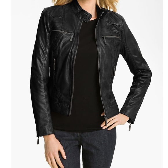Bernardo Jackets & Blazers - BERNARDO Black Leather Moto Jacket Sz: M